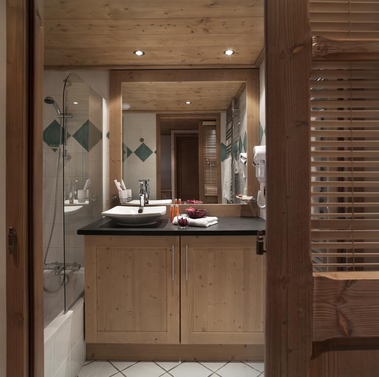 Cgh Residences & Spas Le Chalet Des Dolines Montgenevre Exterior photo