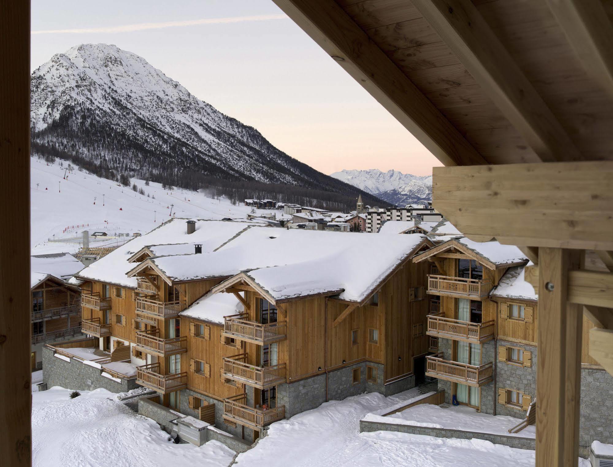 Cgh Residences & Spas Le Chalet Des Dolines Montgenevre Exterior photo